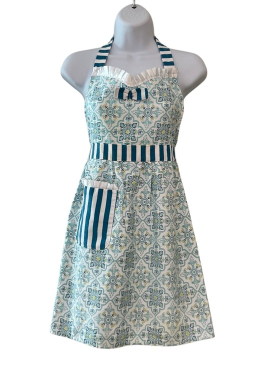 Daisy Fuentes Other - Daisy Fuentes Teal Medallion Print Ruffle Bib Full Apron Striped Trim